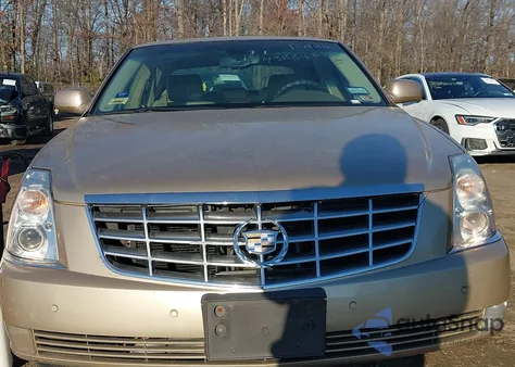 2006 Cadillac Dts Standard z USA, uszkodzony, nr VIN 1G6KD57Y76U209942